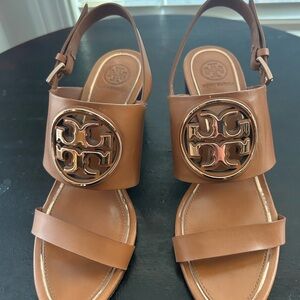 Tory Burch Leather Gold Logo Sandals wedge very excellent condition fits like 7